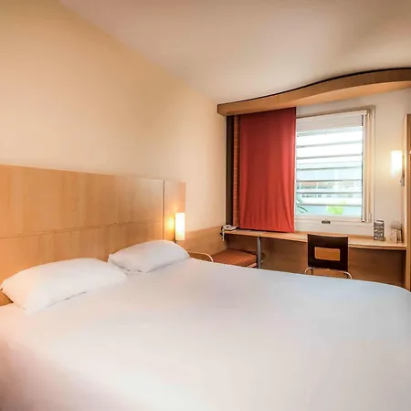 Hotel Ibis Cannes Mandelieu