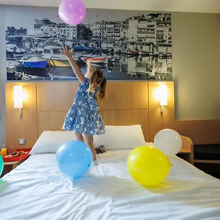 Ibis Cannes Hotel